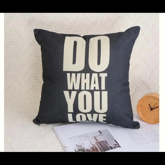 Inspirational Accent Pillow "Do What You Love" Gray Creme Woven Fabric BNWT Home - Picture 1 of 1